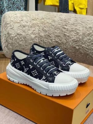 Louis Vuitton Squad Sneaker Monogram Denim Black For Women LV PR-829309