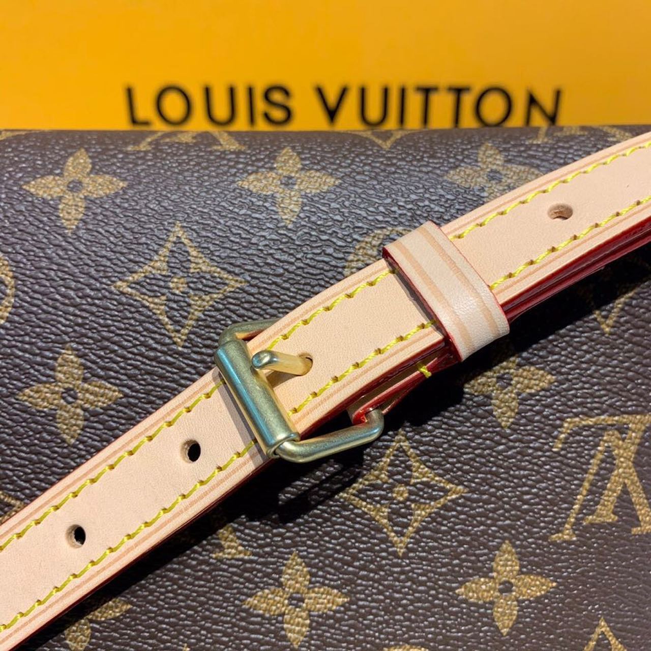 Louis2BVuitton2BTango2BMonogram2BCanvas2BFor2BWomen2C2BShoulder2BAnd2BCrossbody2BBags2B9.1in23cm2BLV2BM512572B5-cKKmh.jpg