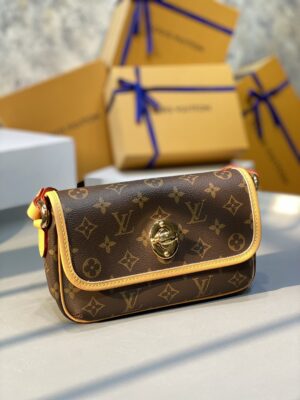 Louis Vuitton Tikal PM Monogram Canvas For Women, Women’s Handbags, Shoulder Bags 23cm LV M40078