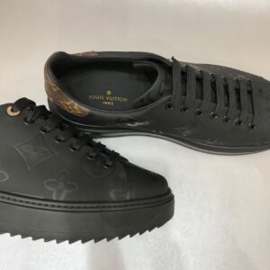 Louis Vuitton Time Out Sneaker Patent Monogram Material Black For Women LV PR-516905