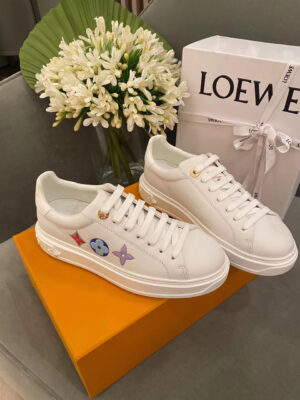 Louis Vuitton Time Out Sneaker White For Women LV PR-600844