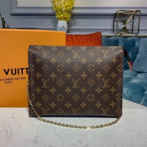 Louis Vuitton Toiletry Pouch On Chain Monogram Canvas For Women, Wallet 9.8in/25cm LV M81412