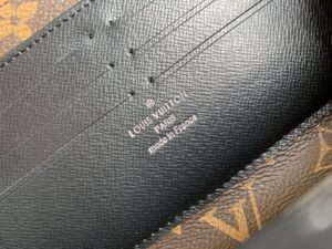 Louis Vuitton Zippy Dragonne Monogram Canvas Black For Women, Women’s Wallet 7.5in/19cm LV M69407