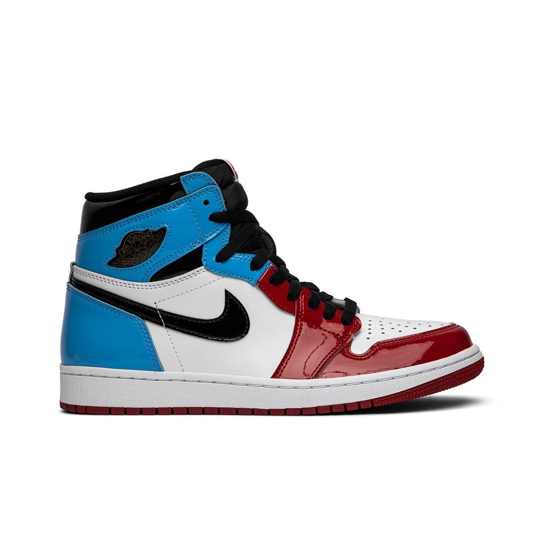 jordan-1-retro-high-fearless-unc-chicago-dwtjj.jpg