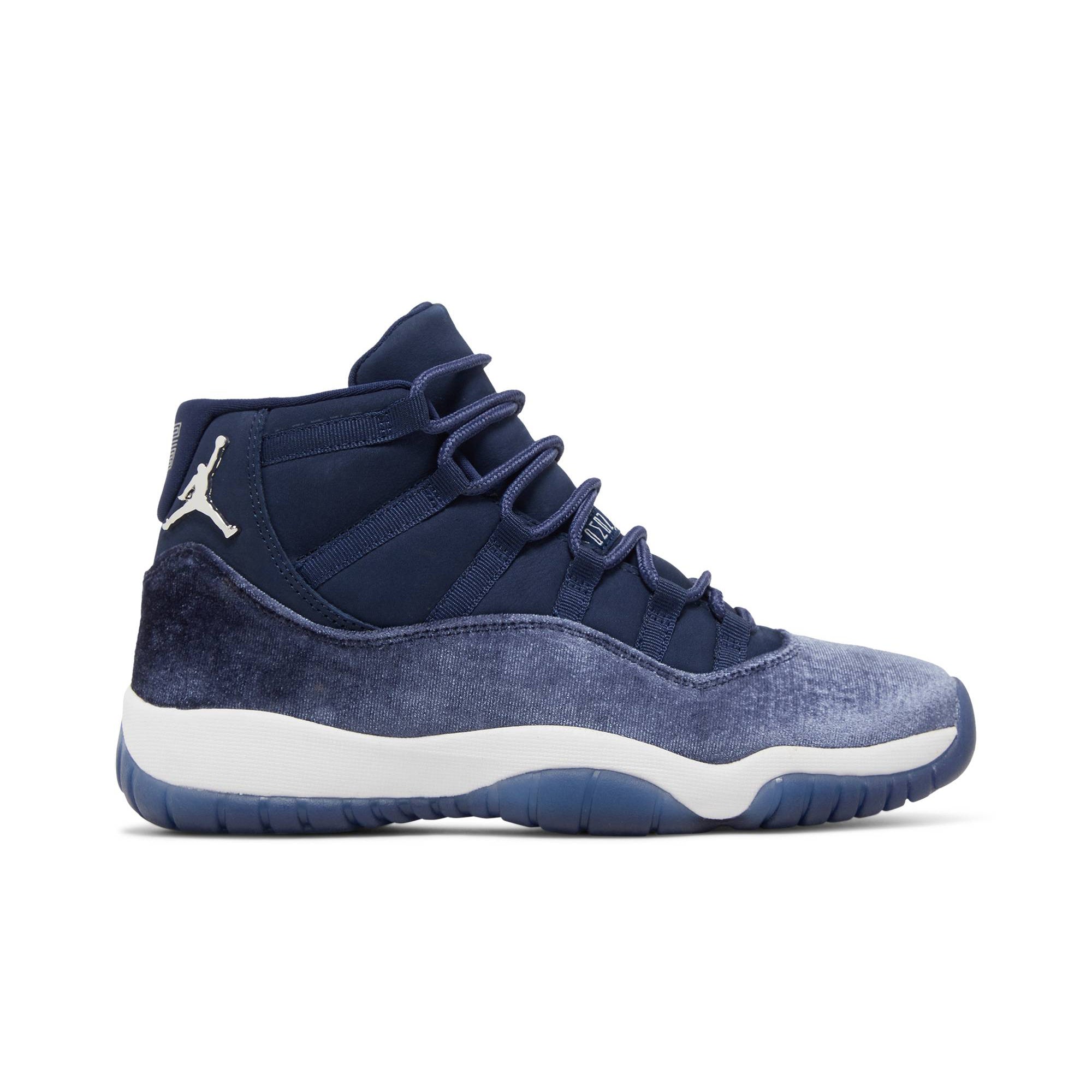 jordan-11-retro-midnight-navy-womens-brjyb.jpg