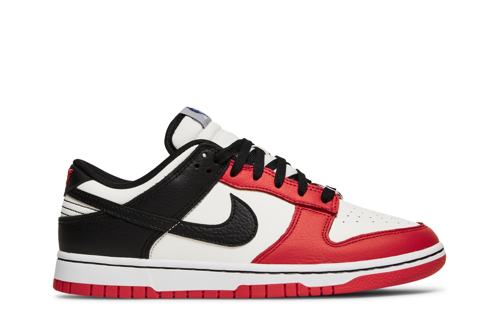 nike-dunk-low-emb-nba-75th-anniversary-chicago-qgd2d.jpeg